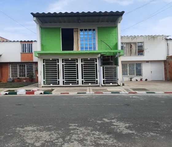En Venta Casa En Manzanares Ciudad Del Valle Sector 5