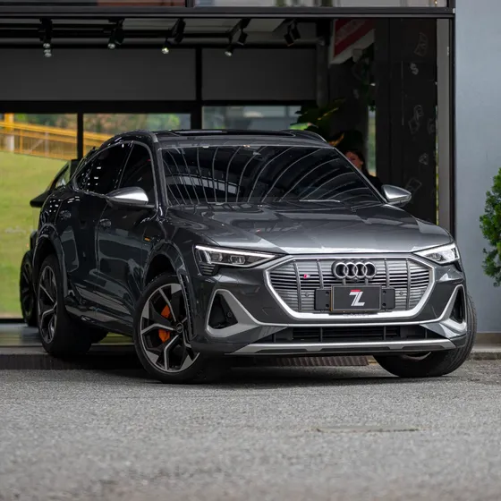 Audi E-tron S Sportback