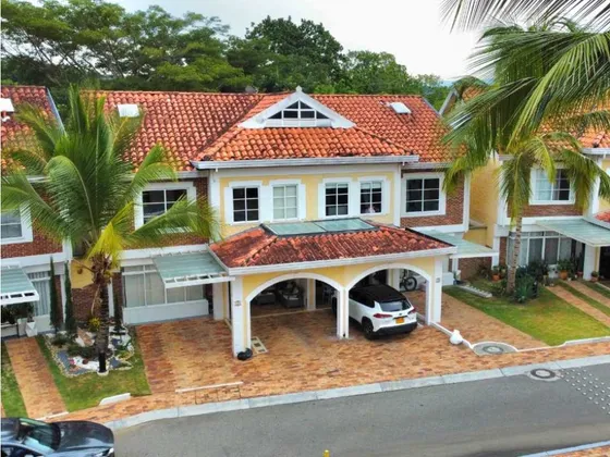 Casa En Venta Toscana Mediterrane Condominio Spa