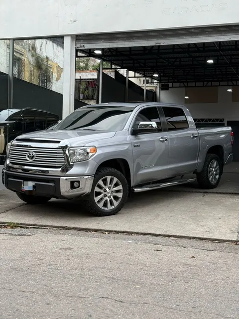 Toyota Tundra Limited