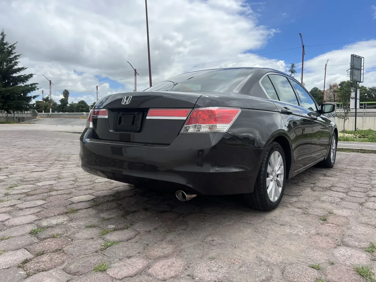 Honda Accord 2011 2.4 Ex Sedan L4 Piel Abs Cd Mt