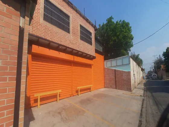 Galpon En Venta En Guacara Calle Comercial Amoblado Tanque De Augua Subterraneo Deposito Guacara Valencia
