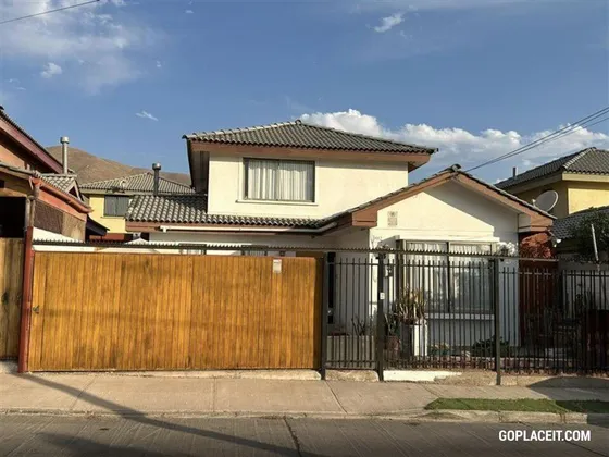 Casa En Venta De 3 Dorm. En Copiapó