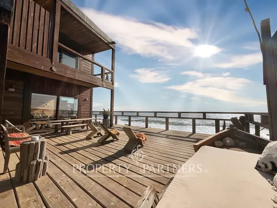 Pichilemu, Increíble Casa Sobre El Mar En Infierni...