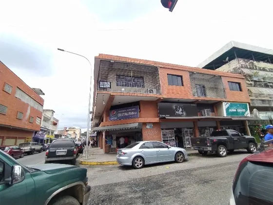 Edificio Comercial En Venta Municipio Páez, En Pleno Centro De Acarigua Estado Portuguesa, L.v 