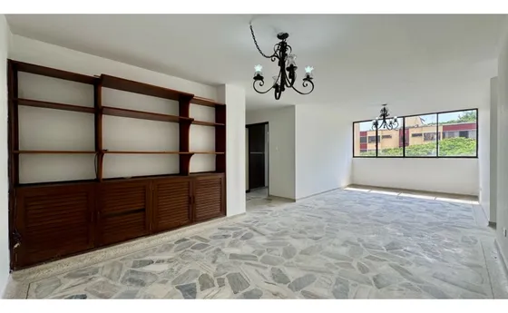 Apartamento En Venta En Conjunto Residencial Barrio Guadalupe Cali