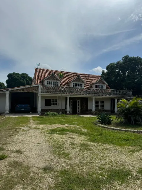Venta De Casa En El Safari, Carabobo. 1902