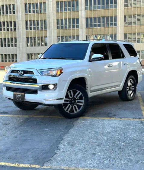 Toyota 4runner Limited V6