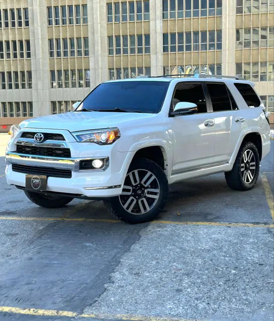 Toyota 4runner Limited V6