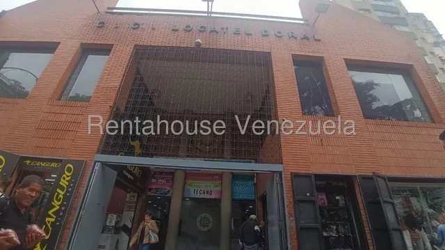 Excelente Local En Alquiler En Buen Punto De La Candelaria Dubravska Alarcón 25-24151