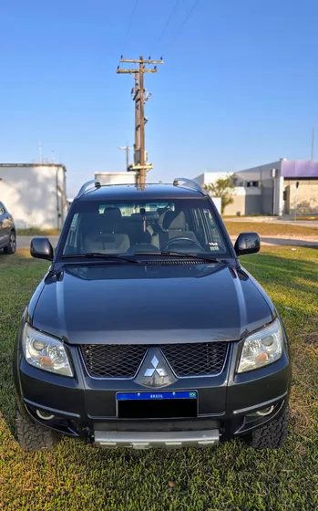Mitsubishi Pajero Tr4 2.0 Flex Aut. 5p