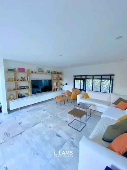 Alquiler - Casa 5 Ambientes - Barrio Privado Rumencó 
