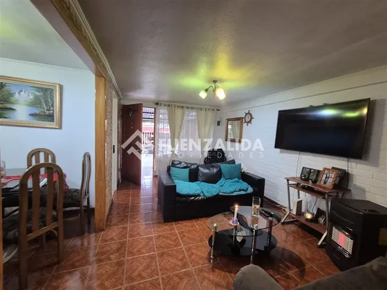 Casa En Venta De 2 Dorm. En Pudahuel
