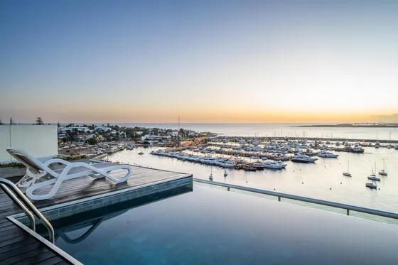 Venta Departamento Pent House En  Puerto Punta Del Este 