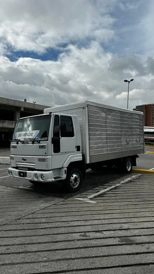 Ford Cargo Cargo 815