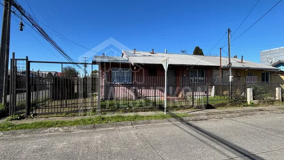 Casa Con Amplio Terreno, Presidente Ibáñez