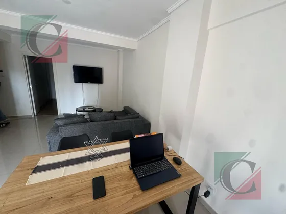 Depto 2 Ambientes Con Balcon 48m2  Finaliza El Contrato En 7 Meses