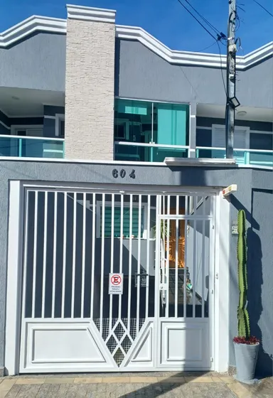 Sobrado 3 Andares, 3 Vagas, 3 Dorms, 1 Suite