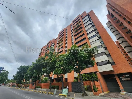 Se Vende Apartamento Urb. Los Dos Caminos 25-23670 Rl
