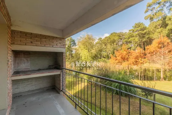 Venta Apartamento De 2 Dorm. Y 2 Baños Con Parrillero  Haras Del Lago