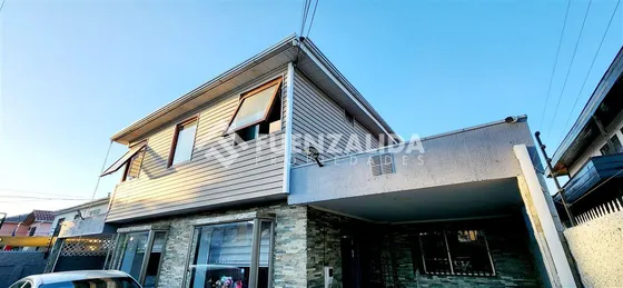 Casa En Venta De 3 Dorm. En Macul