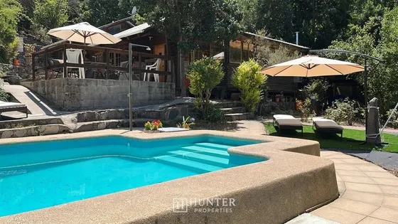 Casa En Venta De 6 Dorm. En Olmué