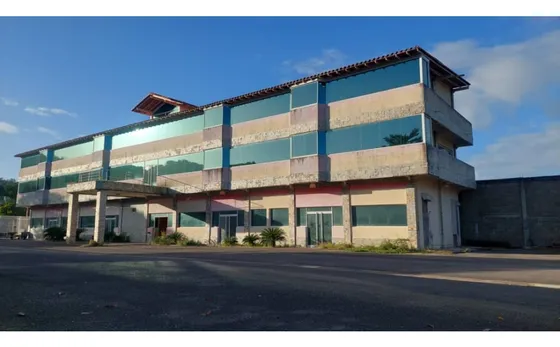 Se Alquila Edificio En Troncal 10 Al10-162td-rgon