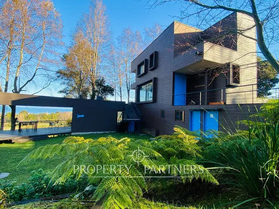 Arriendo Casa Con Vista Y Acceso Al Lago Ranco