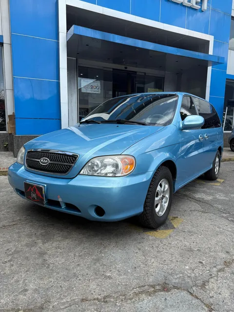 Kia Sedona Automatico