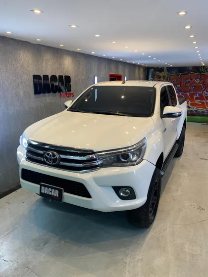 Toyota Hilux Revo