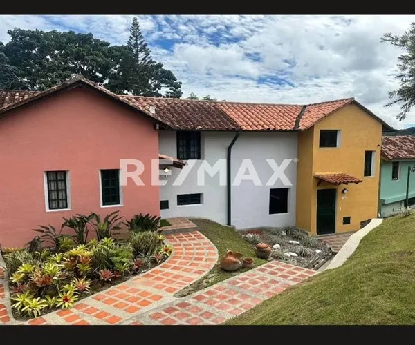  En Venta Apartamento En Villas De Monteclaro.