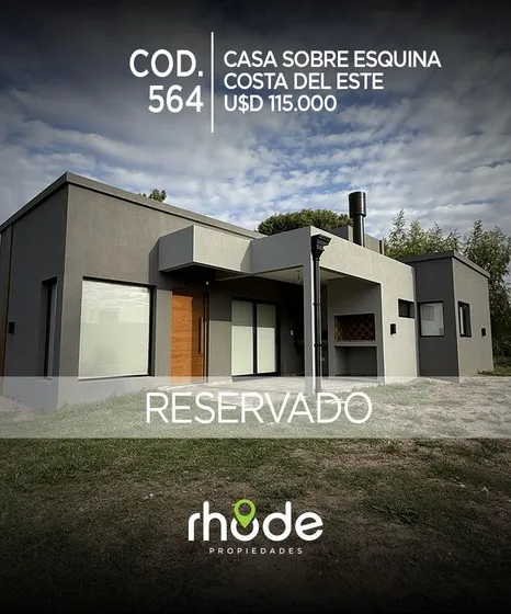 Casa Sobre Esquina Con Dos Habitaciones En Costa Del Este - Calle Los Pinos E/ Malvones Y Madreselva