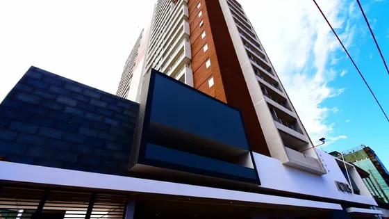 Edificio Altus / Obispo Labbé
