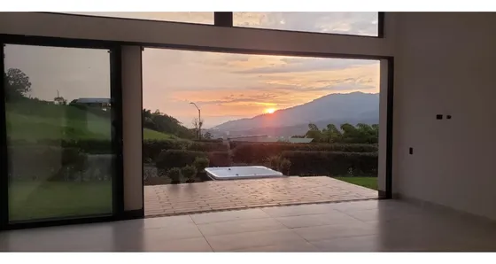 Venta De Casa Campestre Santa Rosa