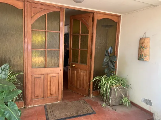 Casa En Condominio En Excelente Barrio.