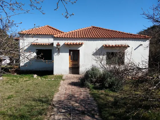 Chalet Antiguo Sobre Ruta En Los Hornillos (retasada) !!!!!