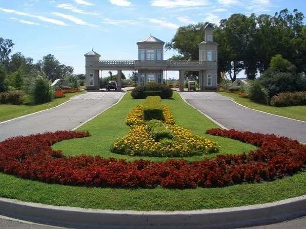 Internal Lot of 1200 m² in San Eliseo Country Club, San Vicente. Ruta 58.