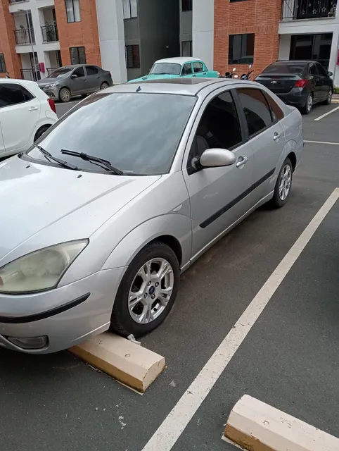 Ford Focus 2.0 Ghia