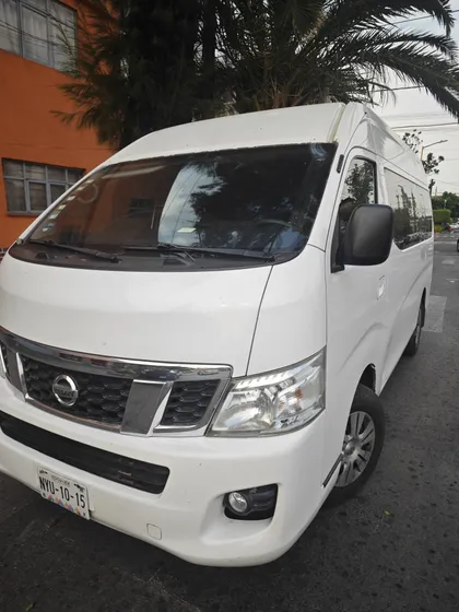 Nissan Urvan 2.5 15 Pas Amplia Aapack Seg Mt