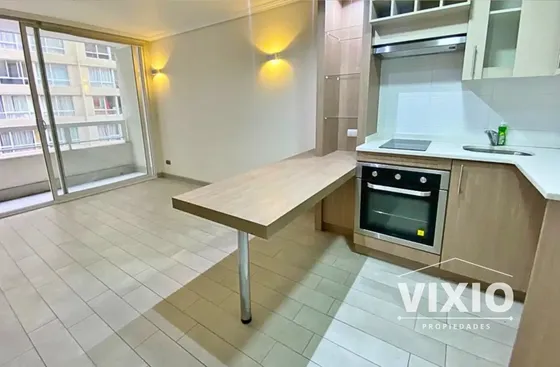Arriendo Metro Las Rejas 1 Dormitorio Y Estacionamiento