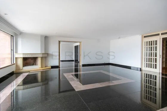 Apartamento En Venta En El Refugio-chapinero. Cod V4935