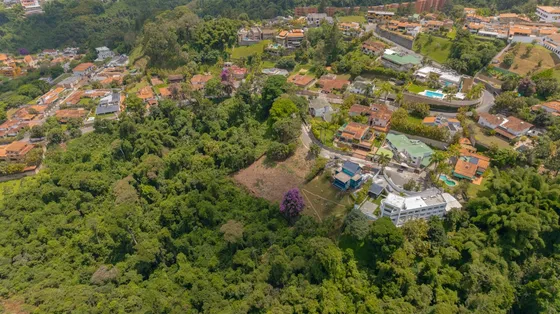 En Venta, Espectacular Terreno Con Increíble Vista, En La Lagunita Country Club, Precio De Oportunidad, Negociable. Ln