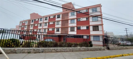 Departamento En Venta De 3 Dorm. En Valparaíso