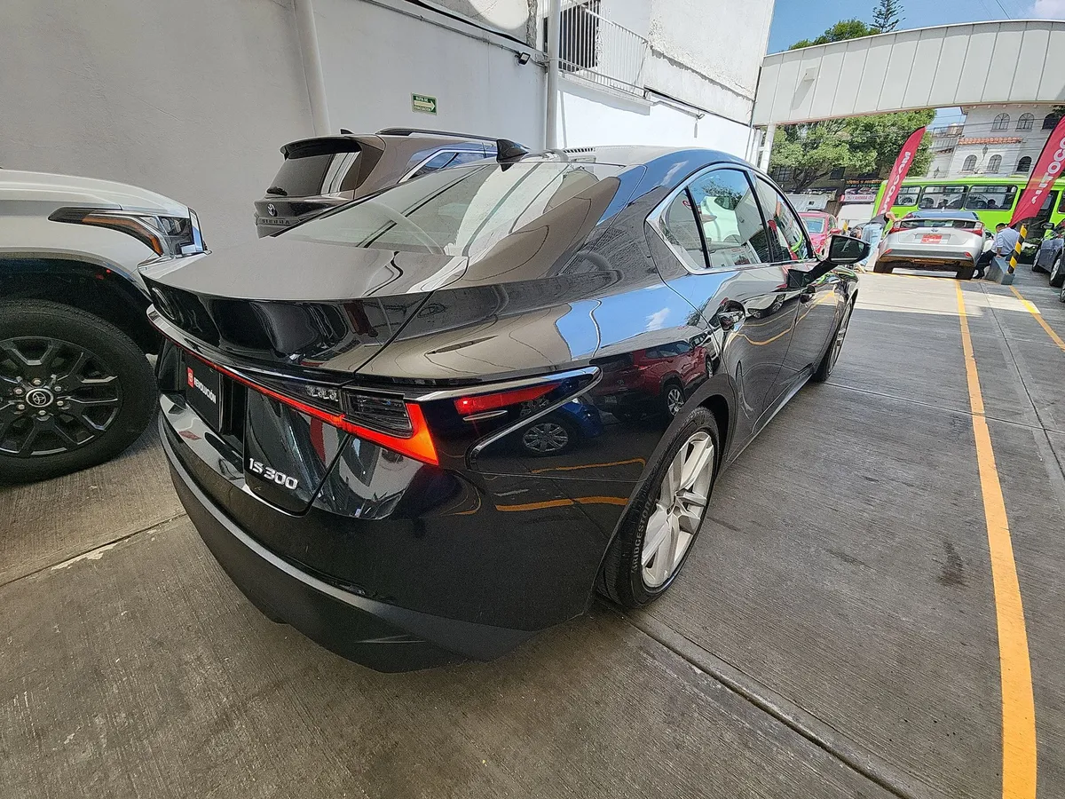 Lexus IS 2.0 Is 30064009093538947123