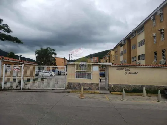 Apartamento En Venta, Manantial,  Naguanagua, Estado Carabobo . Consta De 92 M2, 3 Habitaciones, 2 Baños, Apartamento En Venta Valencia, Gf