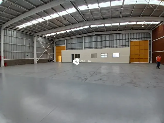 Galpón Arriendo De 950m2 V La Montaña / Ruta 5