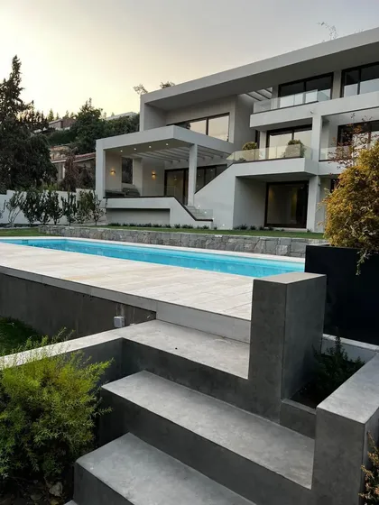 Casa Nueva Barrio Exclusivo Arquitectura De Avanzada