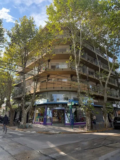 Venta Departamento Monte Grande.