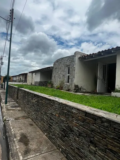 Mg 35. En Venta 2 Casas En Una, De Una Planta En Urbanización Parque Residencial Campestre La Cumaca