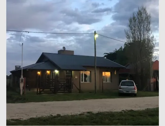 Alquiler Temporario Casa 2 Dormitorios Miramar Con Cochera